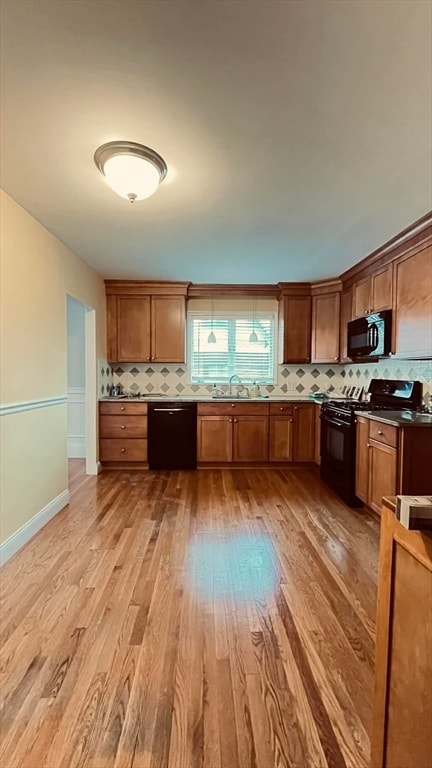 Building Photo - 21 Lawrence Ln