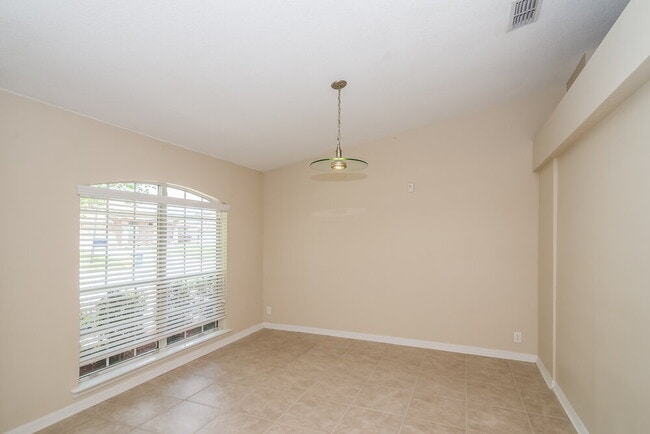 Building Photo - 12306 Bucks Harbor Dr S
