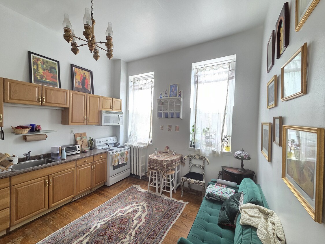 Foto principal - 2045 Green St