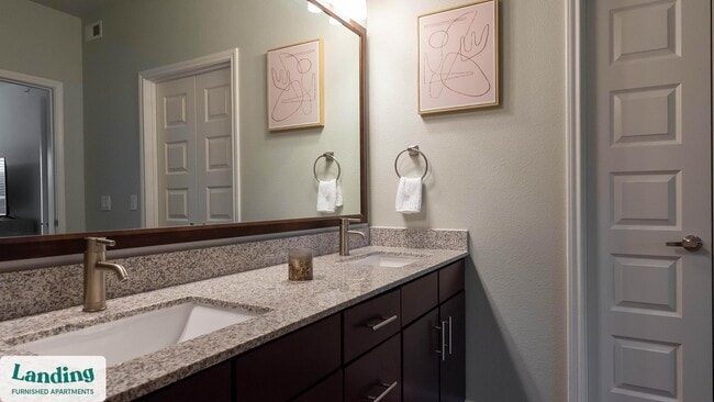 Foto del edificio - 715 W Slaughter Ln