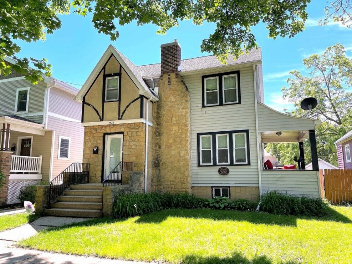 Primary Photo - 1523 Jefferson St