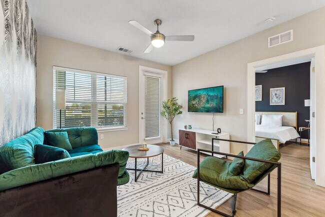 Foto del edificio - 12420 Rain Strm Ct