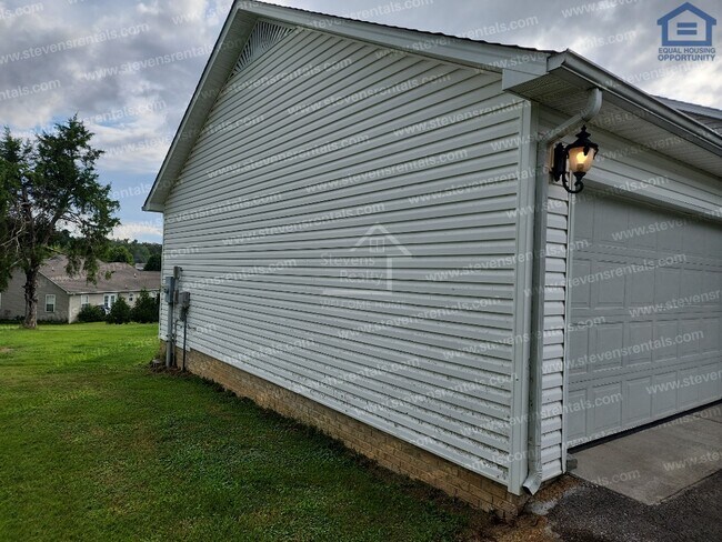 Building Photo - 3850 Shipley Rd