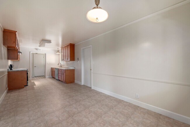 Foto del edificio - Single Family Home in Great West San Jose Neighborhood