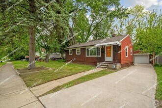 Building Photo - 15856 Winston Ave
