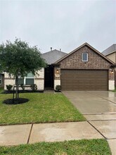 Building Photo - 21210 Fox Hillside Way