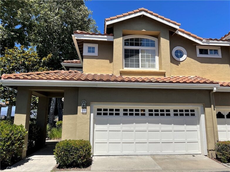 Primary Photo - 99 Matisse Cir