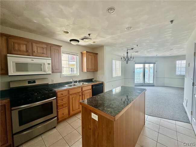 Building Photo - 34 Dockside Dr