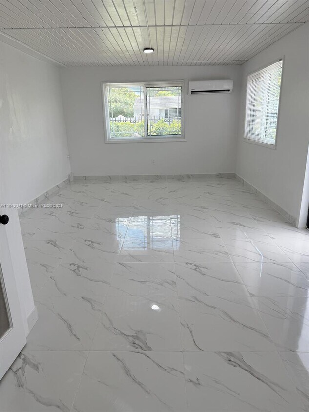 Foto principal - 4700 SW 2nd Terrace