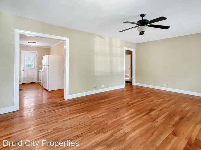 Foto del edificio - 3 br, 1 bath House - 1530 17th Avenue East