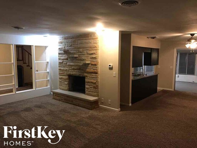 7557 E 71st St Indianapolis In 46256 House For Rent In Indianapolis In Apartments Com