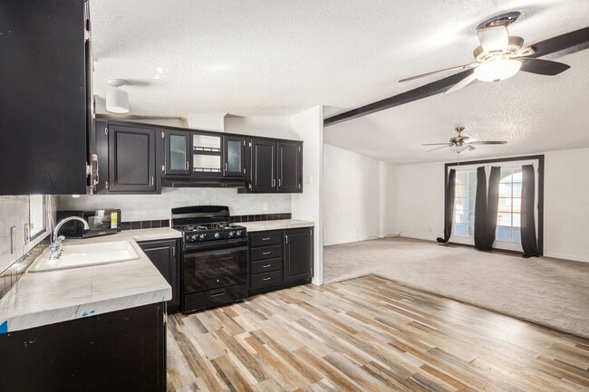 Foto del edificio - 5371 S Brush Berry Dr