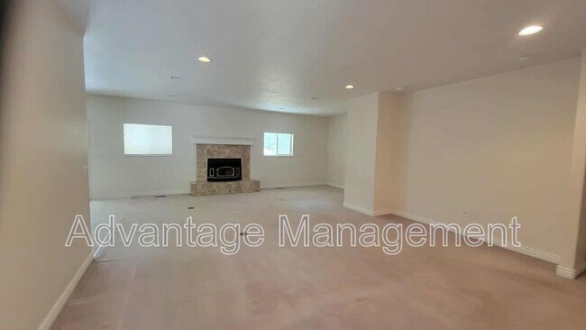Building Photo - 5969 W 6800 N