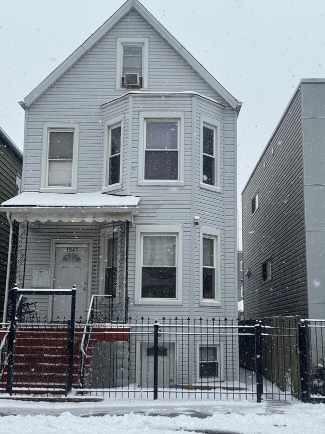 Building Photo - 1941 N Monticello Ave