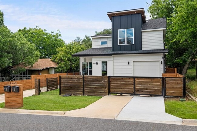 Building Photo - 4405 Jinx Ave