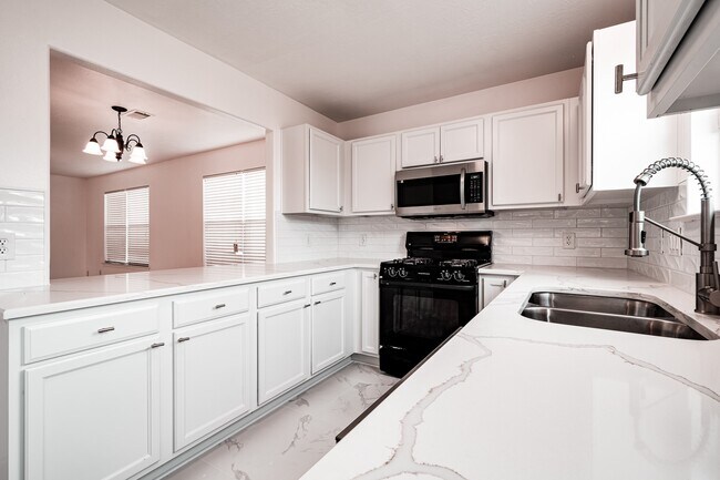 Foto del edificio - 4435 Crossvine Ave