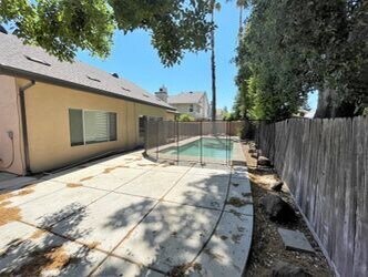 Primary Photo - 9017 Laguna Springs Dr