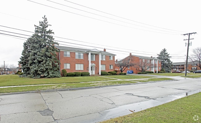 Primary Photo - Manhattan Apartments