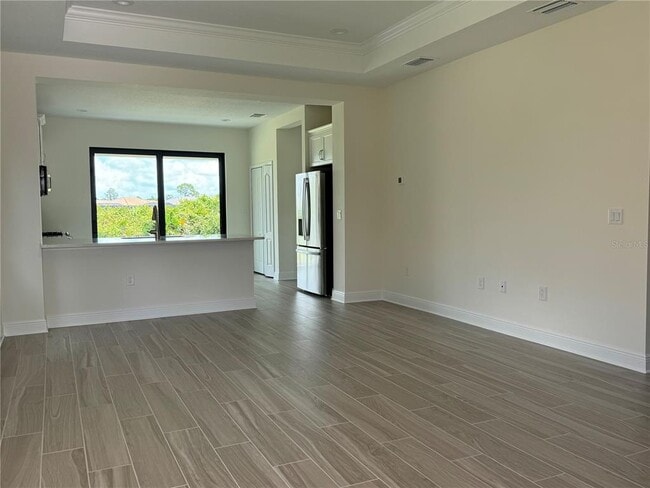 Building Photo - 261 Potenza Lp