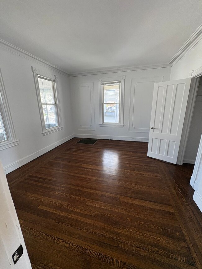 Photo - 108 S Main St Apartment