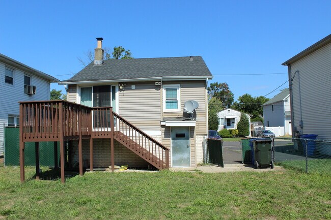 Building Photo - 29 Trieste St