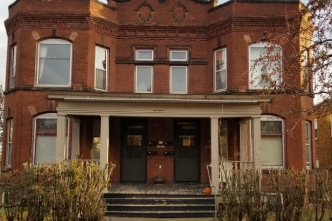 Building Photo - 1830 Jefferson St