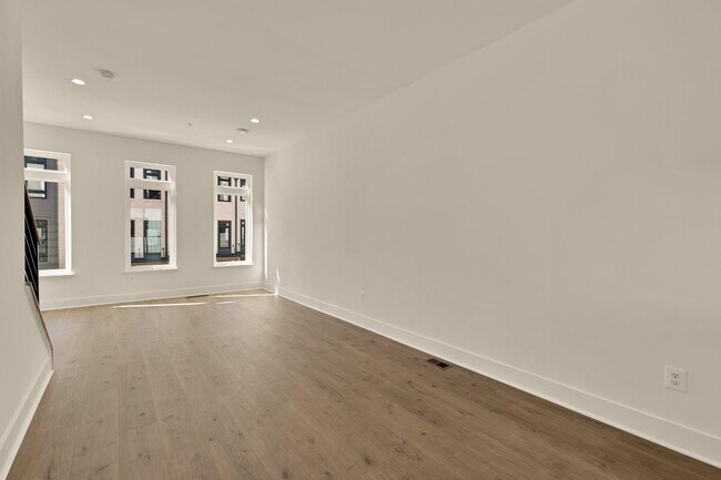 Foto del edificio - 2607 Platt Ct NW
