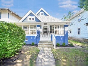Building Photo - 3027 Boulevard Pl