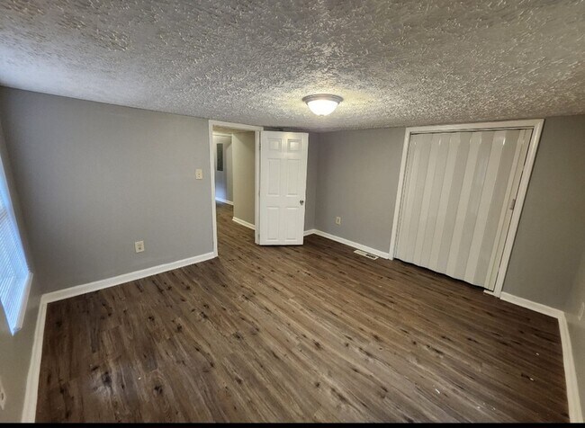 Foto del edificio - 2940 Grand Ave SW