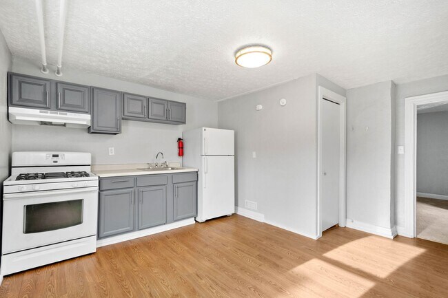 Foto del edificio - 831 Hall St