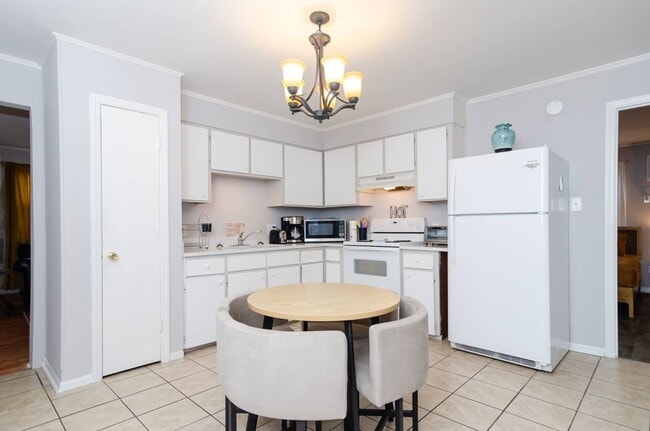 Foto del edificio - (C281) 1407 Carolina Beach Ave N, Unit 1, ...