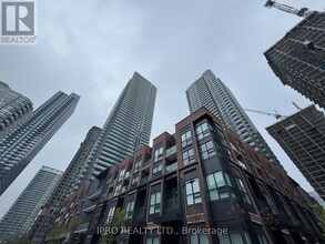 Building Photo - 430-3430 Square One Dr