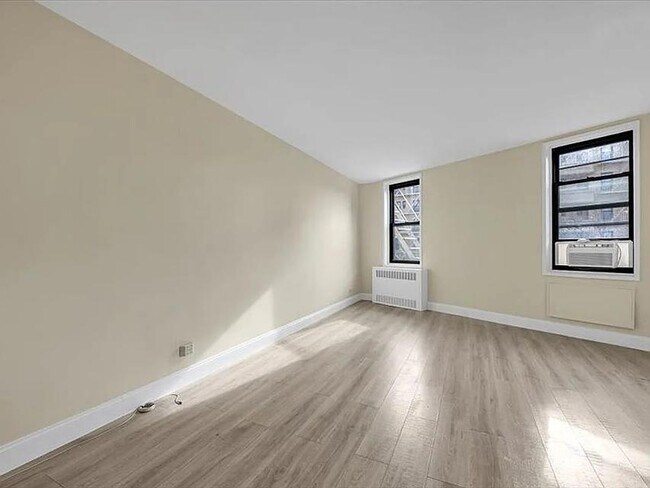 Foto del edificio - 50 Shore Blvd