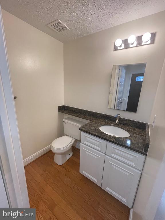 Building Photo - 3737 Keefer Ct