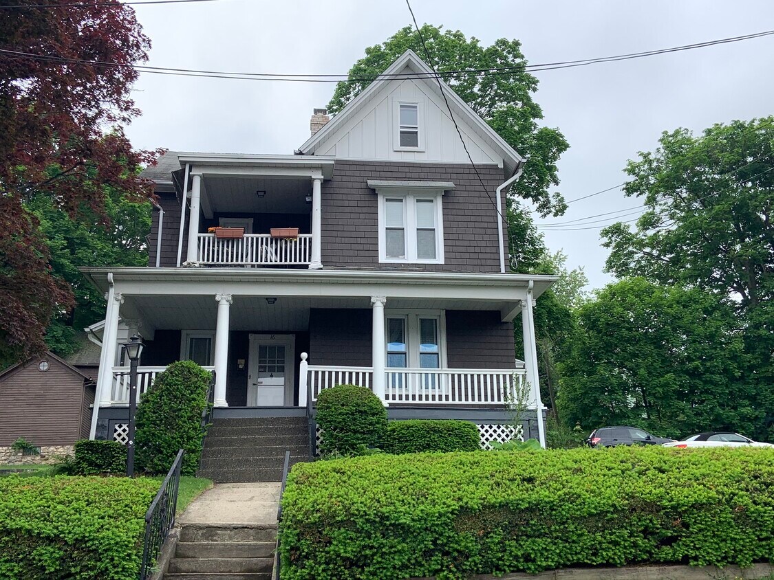 Primary Photo - 16 Smith St