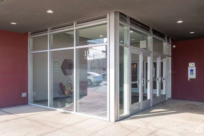 Entrance - Lincoln Park Lofts