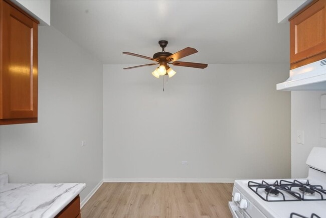 Building Photo - 700 McKinley Ave