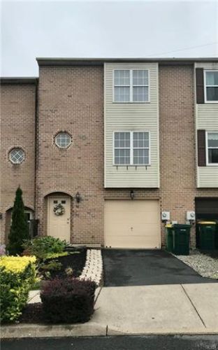 Primary Photo - 48 Corriere Rd