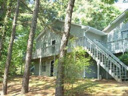 Building Photo - 6 Christie Ct SW