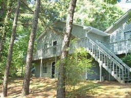 Building Photo - 6 Christie Ct SW