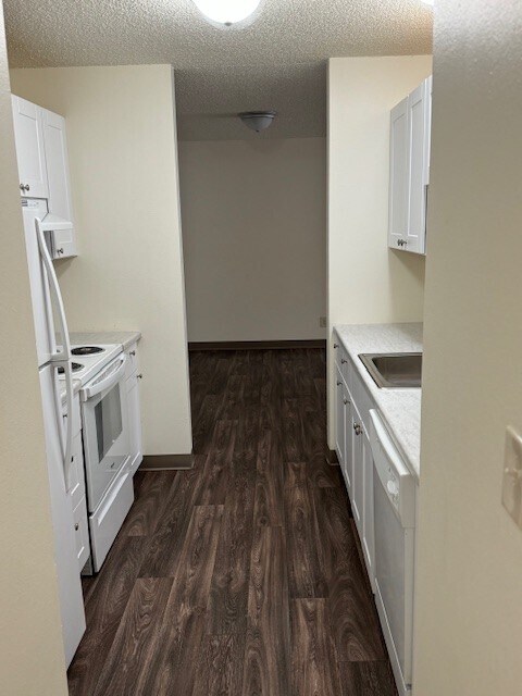 Foto del edificio - Shelli Apartments