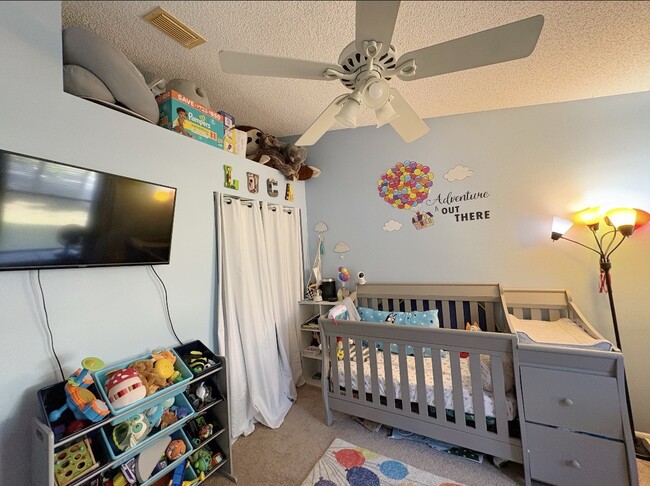 Foto del edificio - 746 N Jefferson Ave