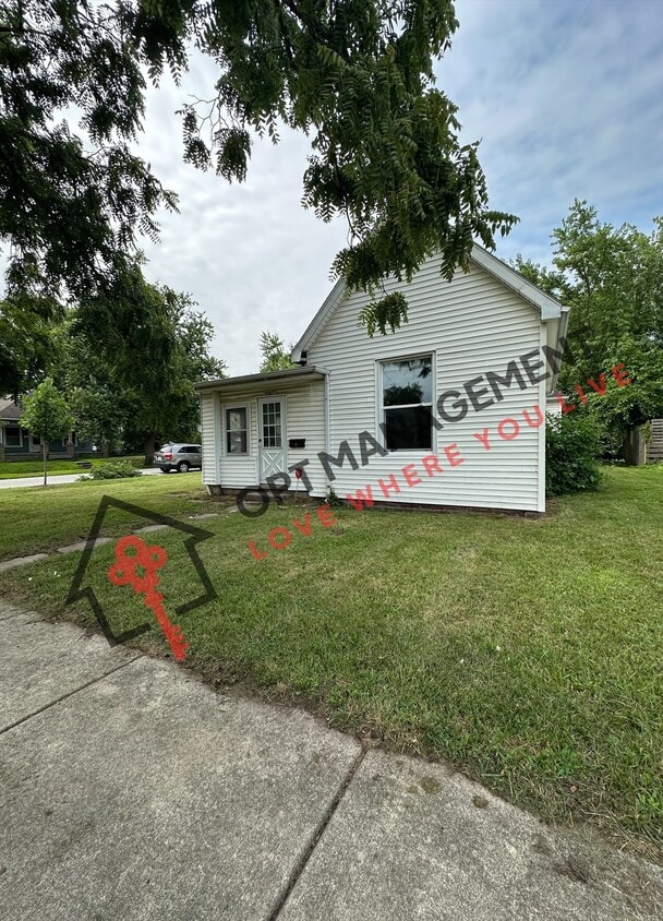 Primary Photo - 2002 Underwood St