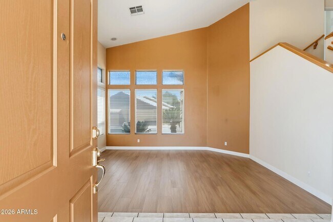 Foto del edificio - 29424 N 49th St
