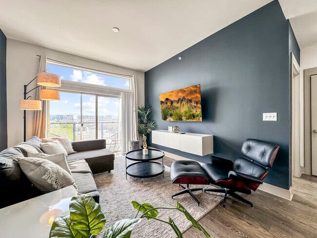 Building Photo - 2901 Indiana St