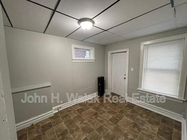 Building Photo - 315 South 17th Street