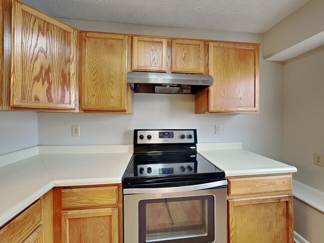 Foto del edificio - 2493 Grand Fir Dr