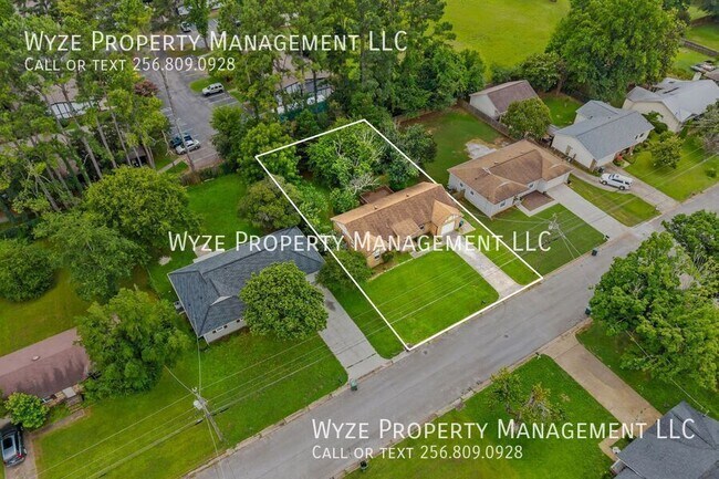 Foto del edificio - 2213 Cecille Dr SW