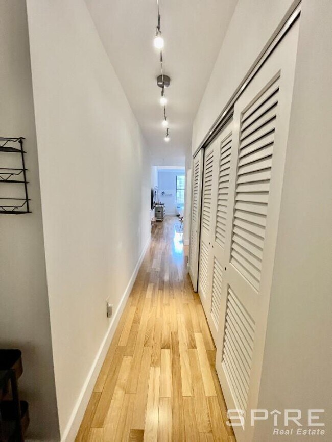 Foto del edificio - 0 bedroom in New York NY 10038