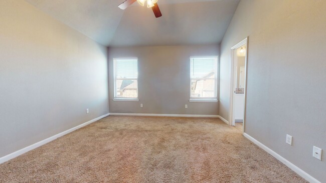 Building Photo - Beautiful home in Creek Meadow